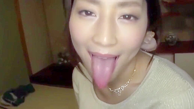 日本AV萌妹专业吞精！