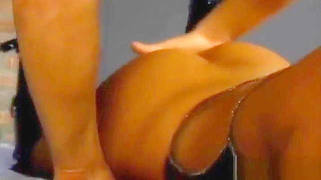 尽情享受我们的异国情调JAV群交盛宴吧！