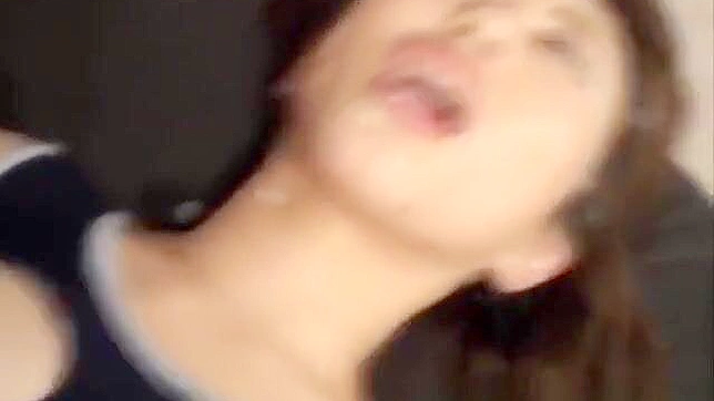探索这片JAV多人激情戏中的迷人诱惑女郎！