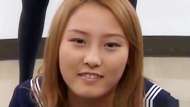 引人入胜的日本女优接受集体射精治疗