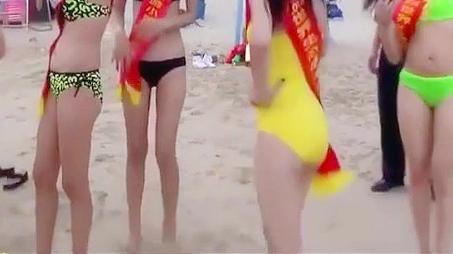 梦中情人的亚洲美女接受精液喷射和脸部狂潮！