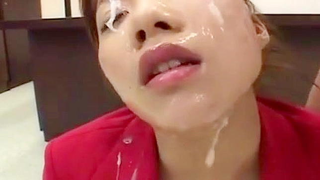 日式群交场景：性感日本女白领称霸全场