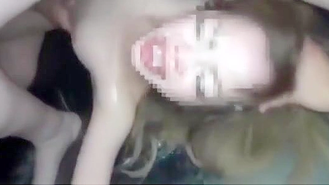 日本美女湿身迎接黏糊的多人颜射大戏