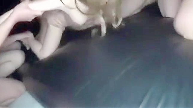 日本美女湿身迎接黏糊的多人颜射大戏