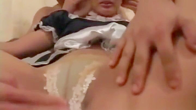 日本魔法女仆的火热性爱在第五部分被捕捉到 - 不要错过！