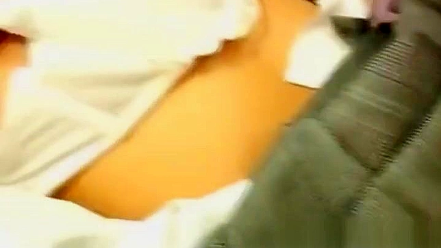 探索可爱日本少女熟女在JAV中的诱人魅力