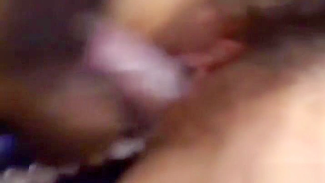 梦月雏夏在她的充满性张力系列第六部带来激情