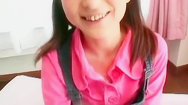 感受丰满JAV女优的魅力与她迷人的动作吧