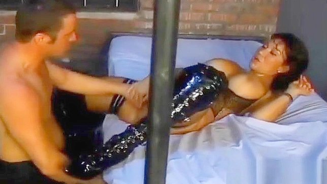 AV女巫贝丝回归，在第六部分带来更多吞精乐趣！