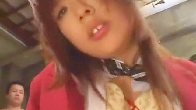 释放欲望：诱人日本颜射场景畅享体验