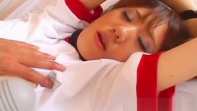 体验迷人亚洲美女与震动棒的极致欢愉！