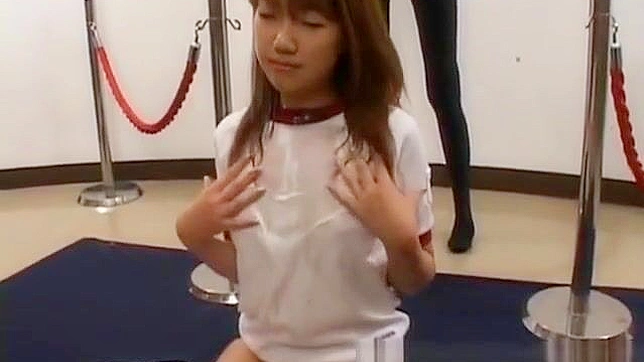 探索魅惑的JAV世界，在激起欲望的日本人第5部分中与迷人的女巫共度。