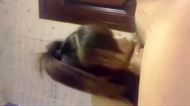 日本美女淫靡喷潮~BDSM、内射和肛交快感