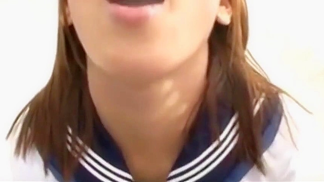 精选中的精华：十位拥有最甜美湿润嘴唇的JAV女王