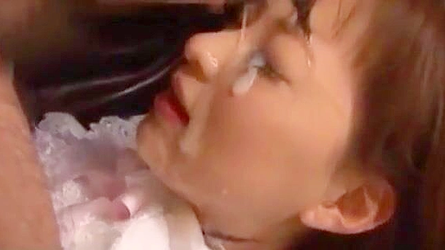 体验我们音乐合集第十卷中的诱惑美妇带给你的Bukkake感官享受！