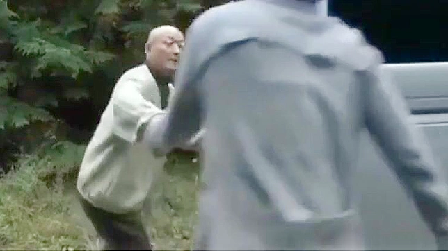 JAV女优诱人曲线释放–不可抗拒的熟妇魅力！