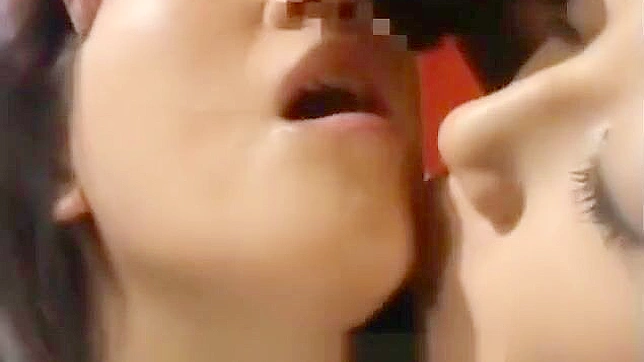 日本女神们的狂野颜射狂欢~感官刺激与精液交换