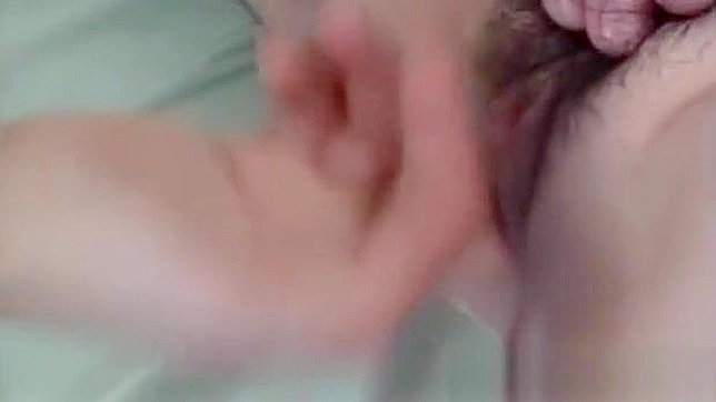 JAV女神Minami奉上惊心动魄的性爱第一部分