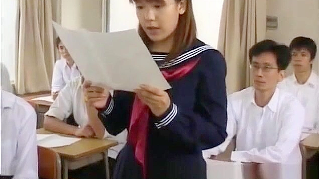 邂逅丰腴的JAV魅力女郎，面对真实多人狂欢！