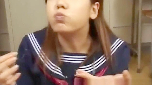 日本少女風靡一时~ 群交戲弄與精液樂趣