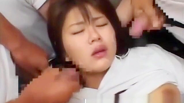 丰满业余亚洲少女接受多人战~颜射和疯狂性爱乐趣！