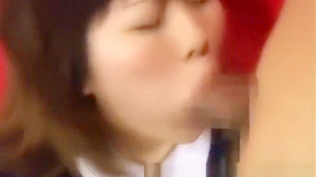 日本女巫湿身狂野激情做爱并享受甜蜜的多人喷射体验