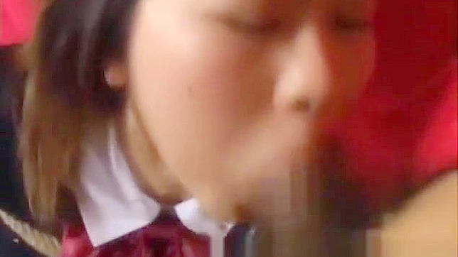 日本女巫湿身狂野激情做爱并享受甜蜜的多人喷射体验
