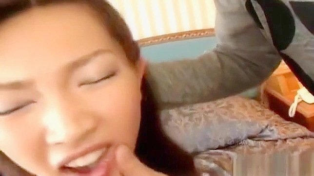 JAV魅力女郎第三部分独家片段口交和胸交！