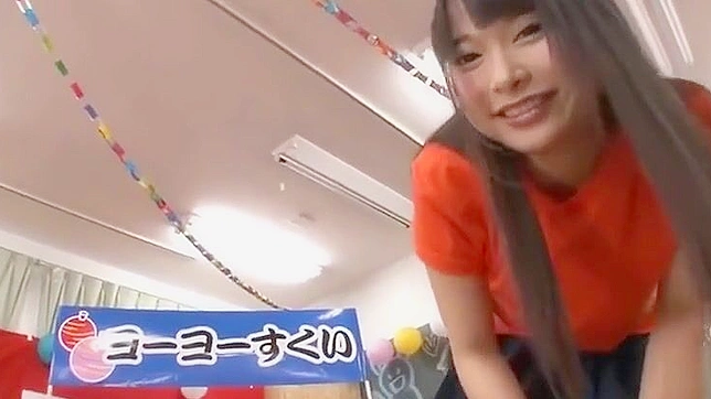 日本魅惑女巫在诱人的JAV视频中—沉醉于她的迷人美貌！