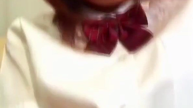 释放欲望：与诱人JAV少女的震动冒险！（第二部分）