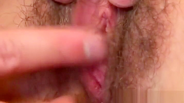 欢迎来到JAV色情的世界！沉浸在诱人而丰腴的日本美女中，她们沉溺于最狂野的梦想。