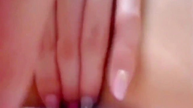 探索高清JAV中的迷人女巫—单人女孩视频尽享观看乐趣