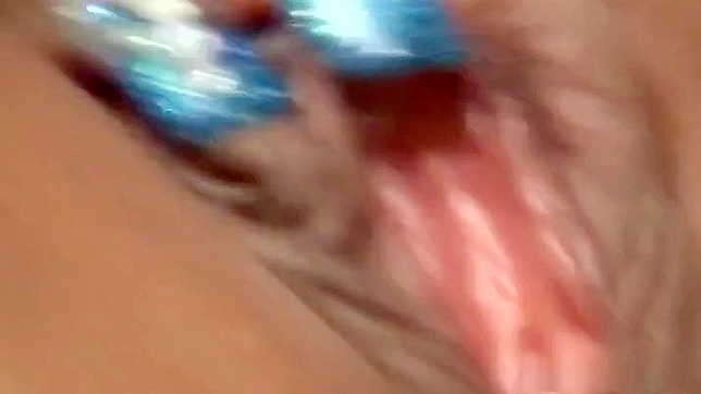 感受JAV魅惑女神日向夏树在集体射精训练中的性感魅力