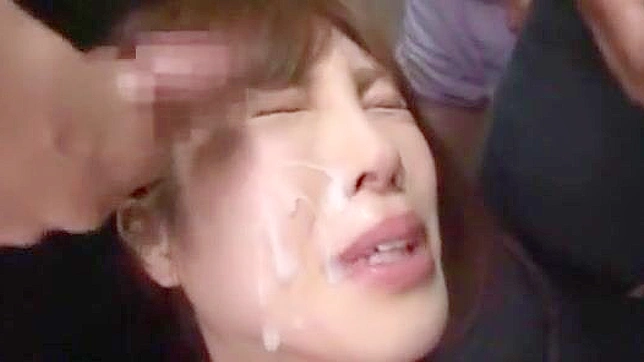 探索迷人的小胸美女～日本异域女神奈七濑、雪见纱耶和水月菜在激烈的JAV口交场景中