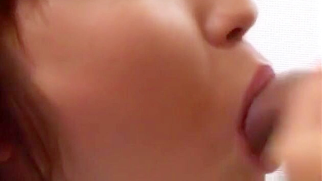 狂野JAV集体喷射~性感女白领被彻底搞乱