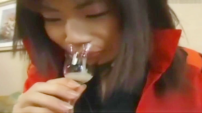 释放内心极客：两位日本COS角色喷射狂欢女孩