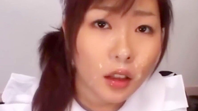 用我们日本少女女仆的集体射精秀挑逗你的感官吧！