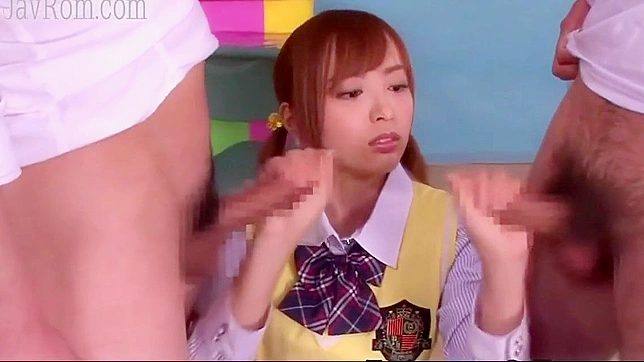 日本少女口交颜射~揭秘18岁处女学生秘密幻想！