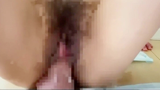 准备好体验与性感熟女的热辣JAV场景吧！仅限观看哦！