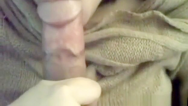 我们的迷人中国女郎用爆炸性的口交和炽热的面部服务满足您的每一个亲密需求！！