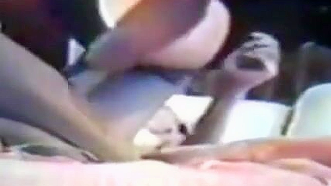 沉浸于迷人的中国魅惑女郎：令人着迷的成人电影体验