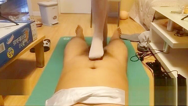 渴望中国女神的性感触摸与非凡脚底按摩体验