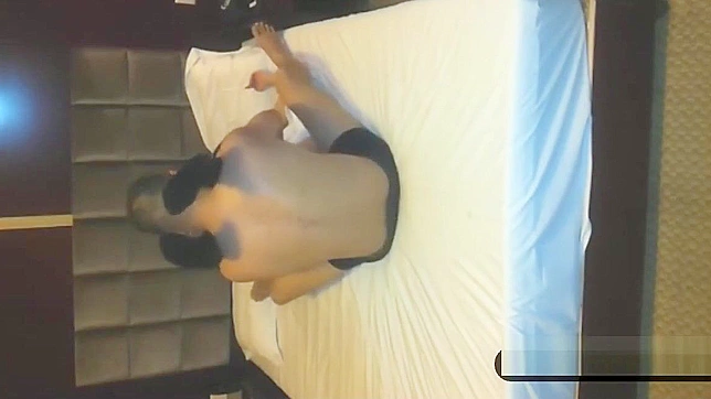 寻找最火热的中国色情内容？看这里！我们的独家成人视频能满足你的所有渴望。