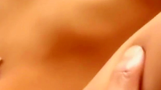 梦泽优奈的丰润日式喷射：极致中文色情体验