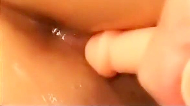 目睹中国迷人女巫的猛烈射精—释放你的感官欲望！