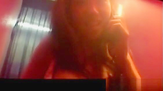 准备好迎接Kina的疯狂俱乐部冒险吧！独家硬核亚洲射精和吞咽场景！