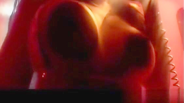 准备好迎接Kina的疯狂俱乐部冒险吧！独家硬核亚洲射精和吞咽场景！