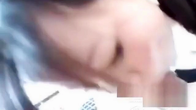 中国美人给毛茸爱人极致口交并吞下他的精液！