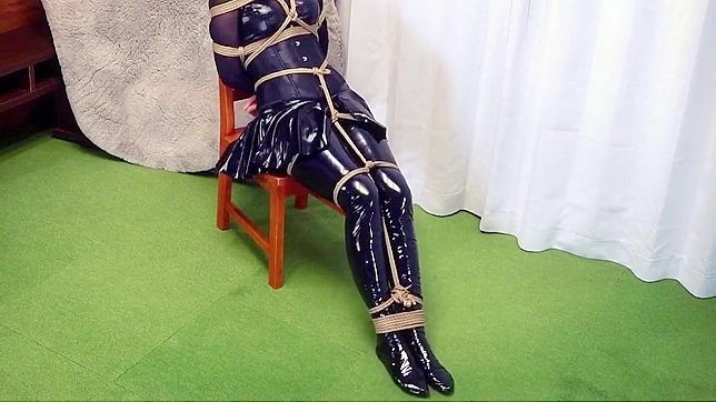 日本束缚美女：公主在绳索中受困的绝美体验