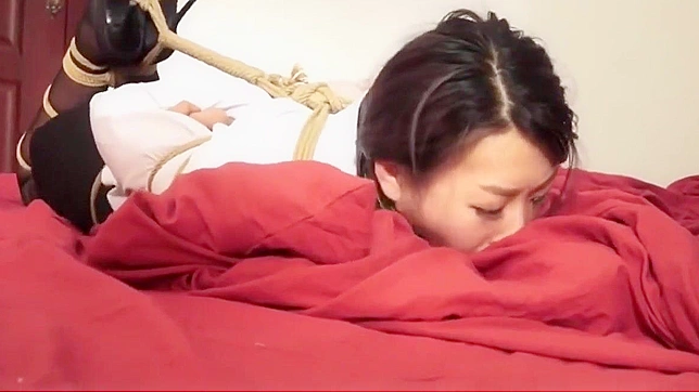 束缚哑女亚洲美人 – 必看成人视频！